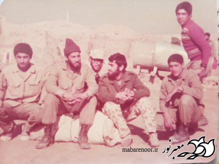 دلاور تخریبچی ذبیح الله ملکی در حال پاکسازی جاده اهواز خرمشهر